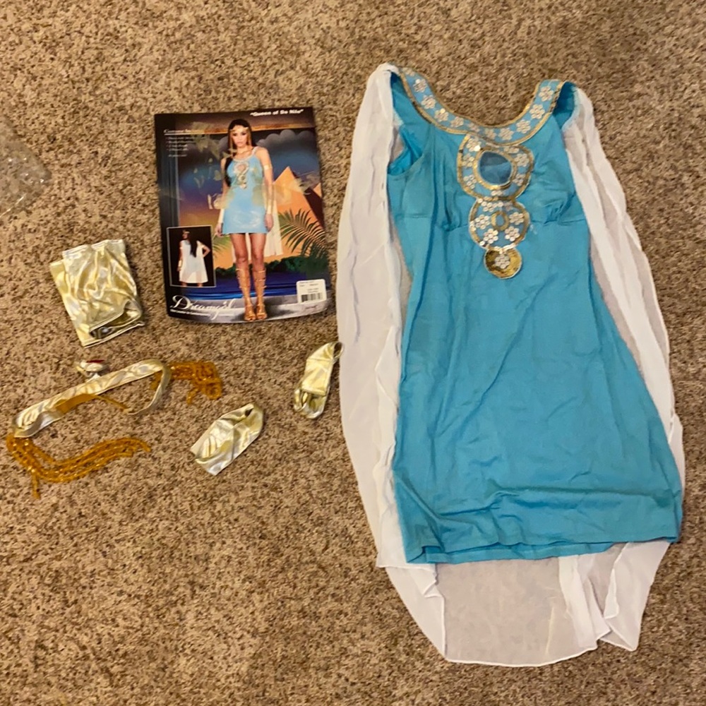 Egyptian costume